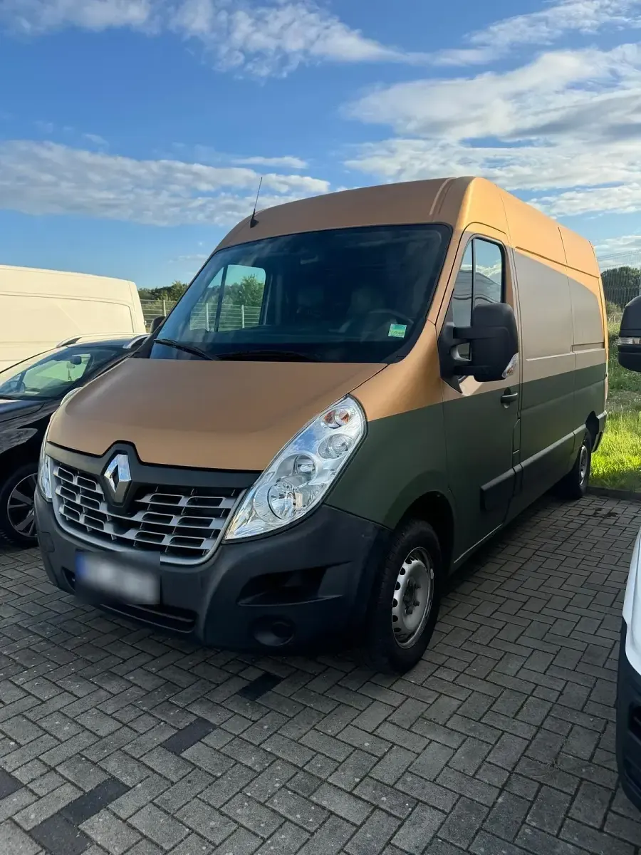 Second-hand Renault Master 109 CP (80 kW) 2019 Argintiu