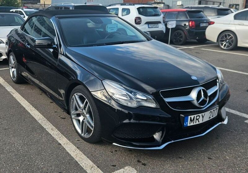 Schwarz Gebraucht 2011 Mercedes E350 Cabrio | 17.200 € (Fairer Preis) - Bild 1/4