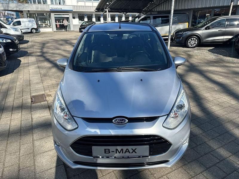 Gebraucht Ford B-MAX Titanium 105 PS (77 kW) 2017 Silber Van / Kleinbus