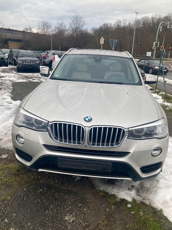 Grau Gebraucht 2015 BMW X3 xLine SUV | 8.600 € (Superpreis) - Bild 1/4