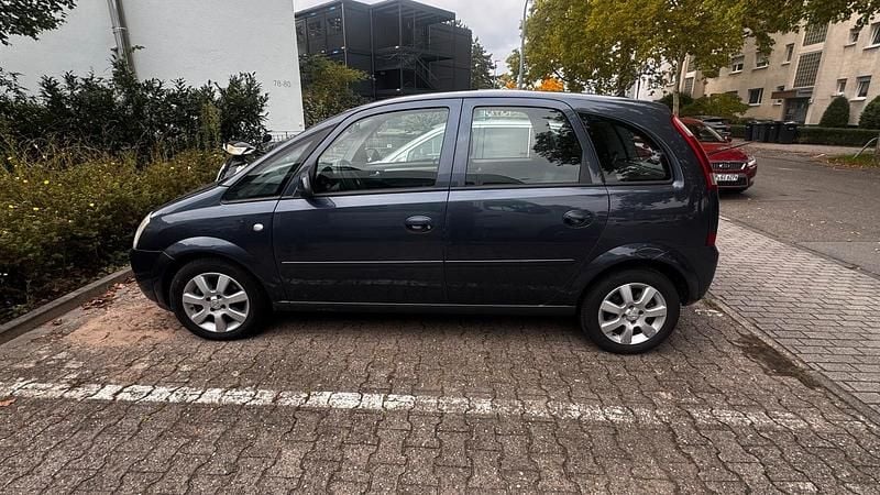 Blau Gebraucht 2007 Opel Meriva Van / Kleinbus | 3.700 € - Bild 1/4