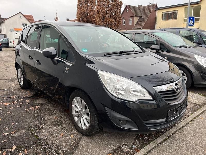 Gebraucht Opel Meriva 131 PS (96 kW) 2012 Van / Kleinbus