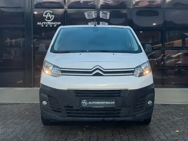 Usado Citroën Jumpy 144 HP (105 kW) 2023 Branco Monovolume