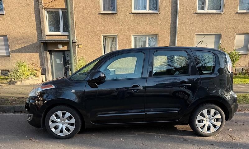 Używany Citroën C3 95 KM (69 kW) 2010 Czarny Minivan