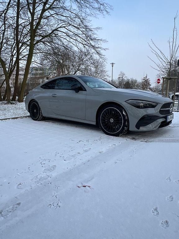 Gebraucht Mercedes CLE300 258 PS (189 kW) 2024 Grau