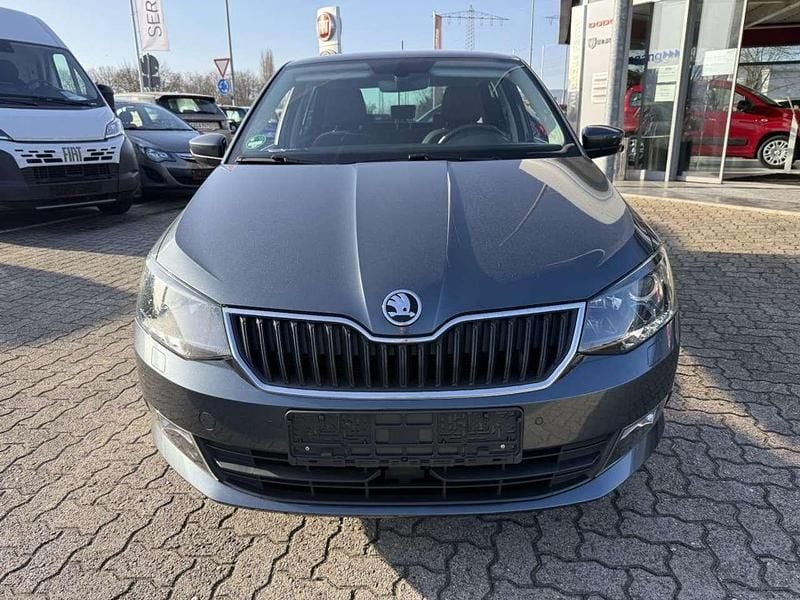 Gebraucht Skoda Fabia Joy 90 PS (66 kW) 2016 Quartz grey metallic Kleinwagen