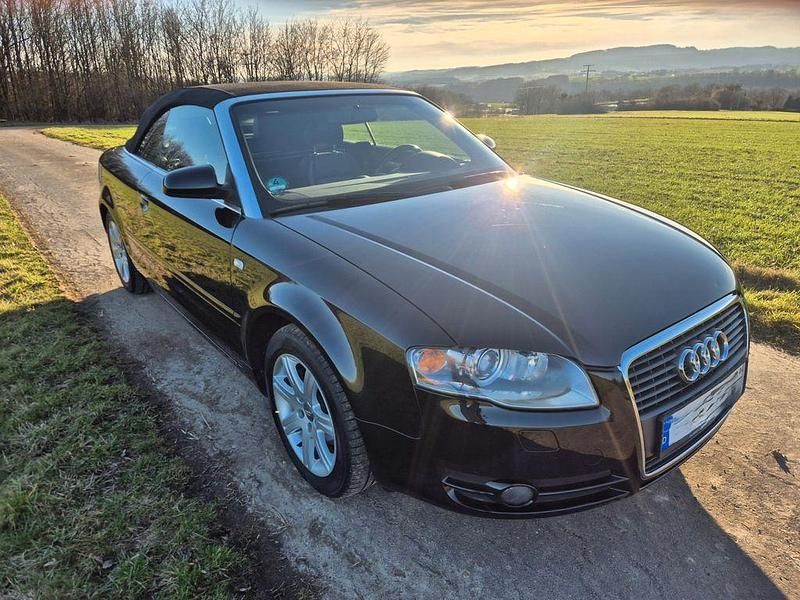 Gebraucht Audi A4 Cabriolet 140 PS (102 kW) 2007 Schwarz Cabrio
