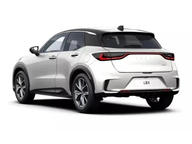 Neu Lexus LBX 136 PS (100 kW) 2025 Schwarz SUV