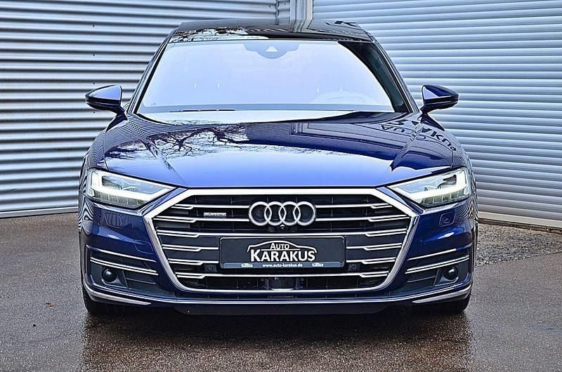 Gebraucht Audi A8 Ambiente 286 PS (210 kW) 2022 Blau Limousine