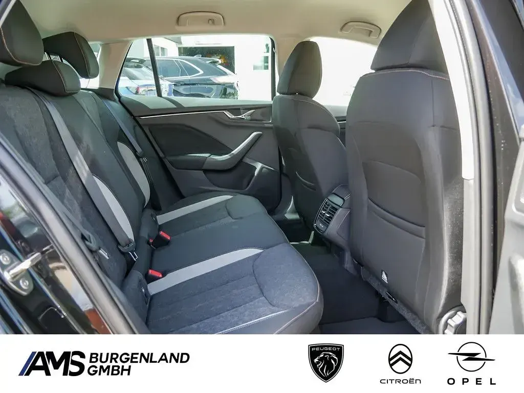 Gebraucht Skoda Scala 150 PS (110 kW) 2022 Schwarz Kleinwagen