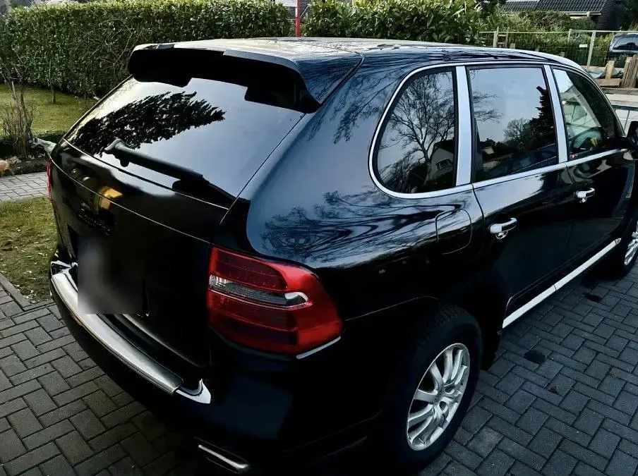 Second-hand Porsche Cayenne 290 CP (213 kW) 2008 Negru SUV