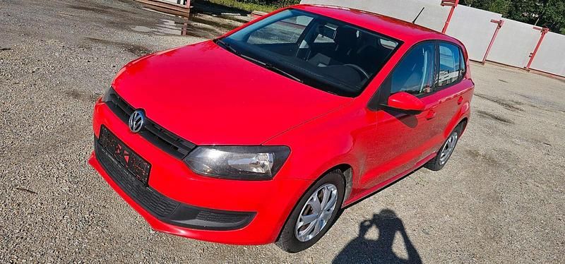 Rot Gebraucht 2010 VW Polo Kleinwagen | 2.950 € (Superpreis) - Bild 1/4