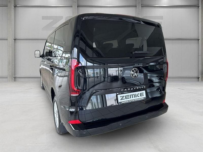 Gebraucht VW T7 Style 170 PS (125 kW) 2025 Midnight black Van