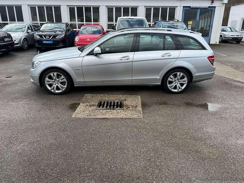 Gebraucht Mercedes C220 Avantgarde 170 PS (125 kW) 2008 Iridiumsilber  metalliclack Kombi