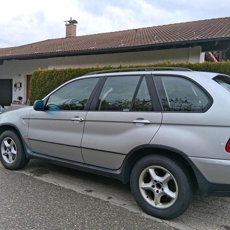 Silber Gebraucht 2003 BMW X5 SUV | 4.600 € (Guter Preis) - Bild 1/4