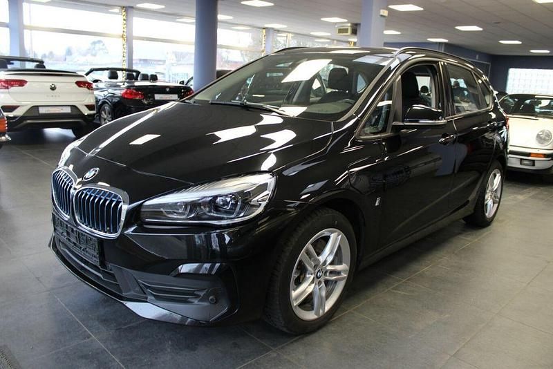 Gebraucht BMW 225 Active Tourer Advantage 136 PS (100 kW) 2018 Schwarz Van / Kleinbus