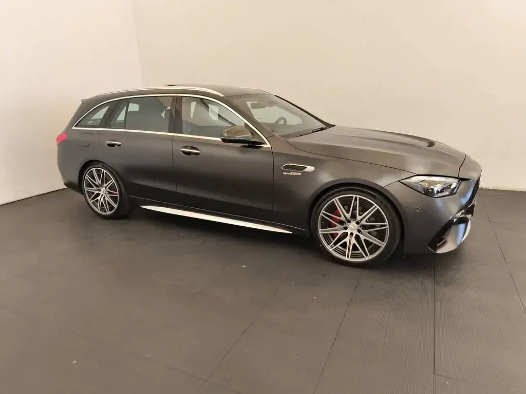 Gebraucht Mercedes C63 AMG SE 476 PS (350 kW) 2022 Manufaktur magno lack manufaktur graphitgrau magno Limousine