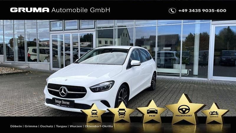 Gebraucht Mercedes B200 Progressive 163 PS (119 kW) 2024 Weiß Van / Kleinbus