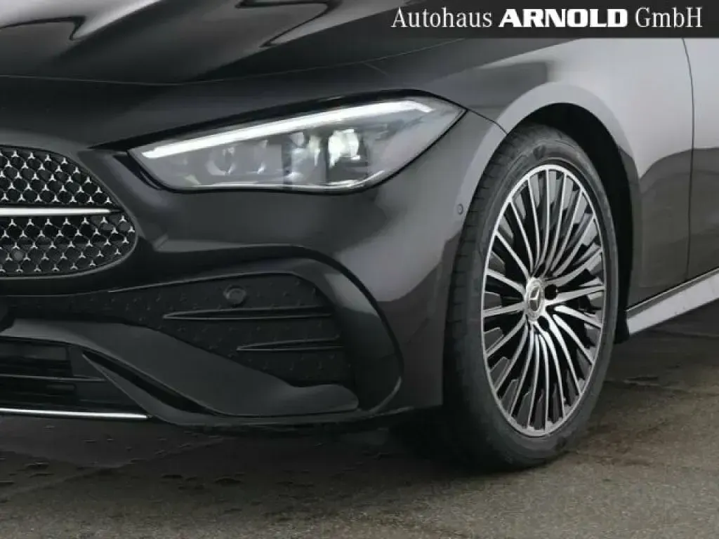 Gebraucht Mercedes 200 204 PS (150 kW) 2025 Obsidianschwarz (metallic) Cabrio