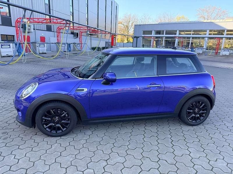 Usado Mini ONE 102 HP (75 kW) 2020 Azul Citadino