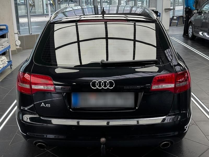 Gebraucht Audi A6 Advanced 190 PS (139 kW) 2010 Schwarz Kombi