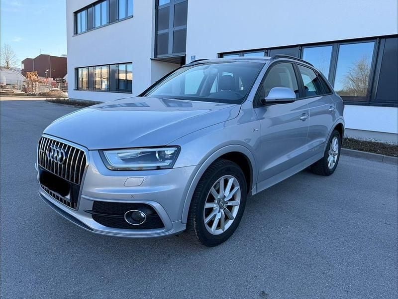 Gebraucht Audi Q3 S-line plus 170 PS (125 kW) 2015 Silber SUV