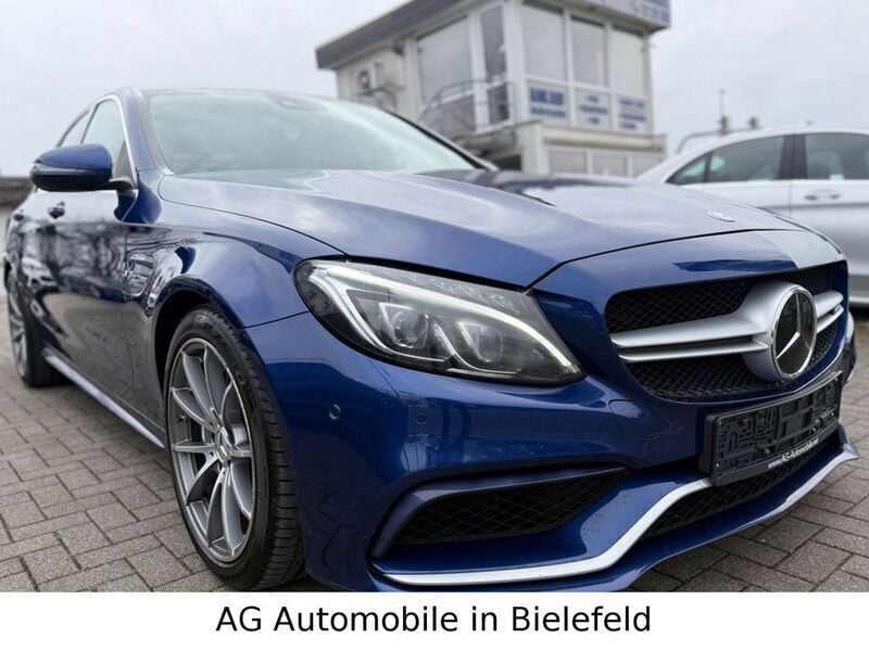 Blau Gebraucht 2015 Mercedes C63 AMG AMG Limousine | 38.999 € (Teuer) - Bild 1/4