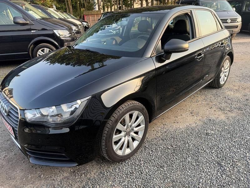 Gebraucht Audi A1 86 PS (63 kW) 2014 Schwarz Kleinwagen