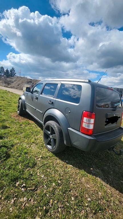 Gebraucht Dodge Nitro 205 PS (150 kW) 2009 Grau SUV