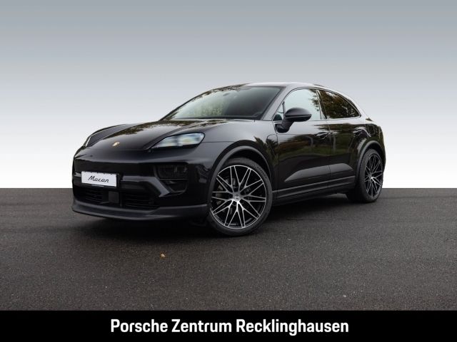 Tiefschwarzmetallic Gebraucht 2024 Porsche Macan SUV | 90.790 € (Superpreis) - Bild 1/3