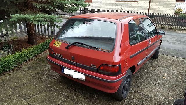 Gebraucht Renault Clio 75 PS (55 kW) 1994 Rot Kleinwagen