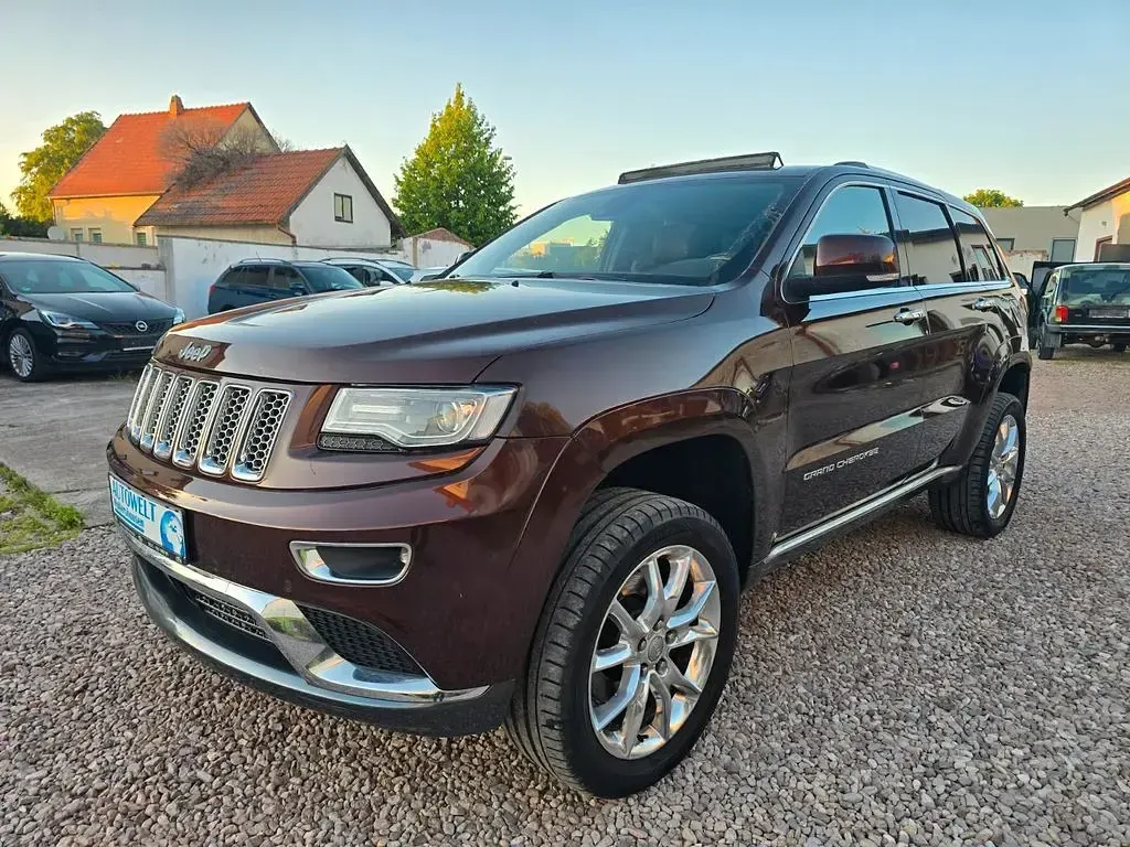 Gebraucht Jeep Grand Cherokee Summit 250 PS (183 kW) 2013 Braun SUV