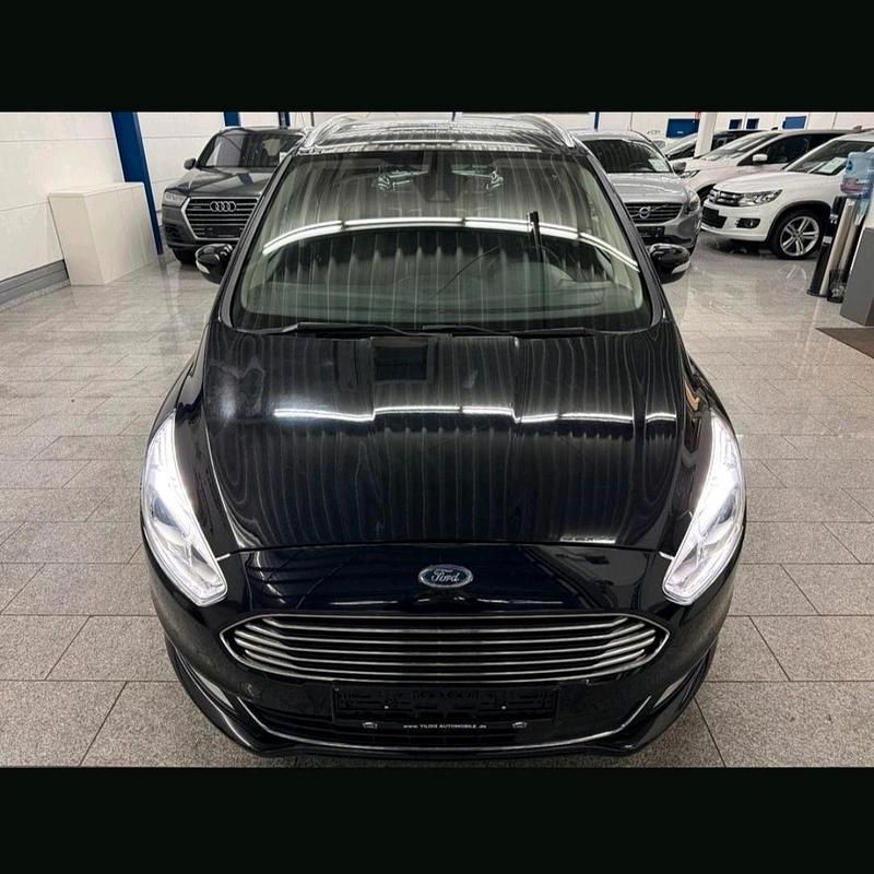 Gebraucht Ford Galaxy Titanium 150 PS (110 kW) 2018 Schwarz Van / Kleinbus