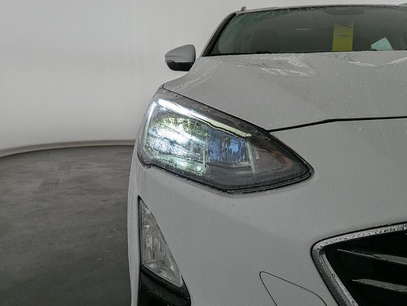 Gebraucht Ford Focus Titanium S 150 PS (110 kW) 2020 Frozen white Kombi
