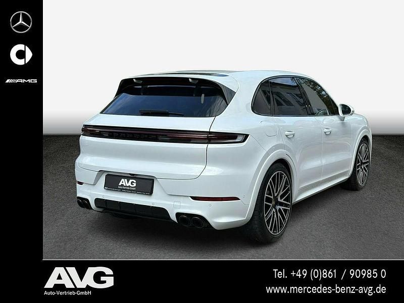 Gebraucht Porsche Cayenne S Sport 475 PS (349 kW) 2024 Carraraweiß SUV
