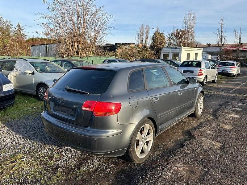 Gebraucht Audi A3 Ambition 200 PS (147 kW) 2006 Grau Limousine