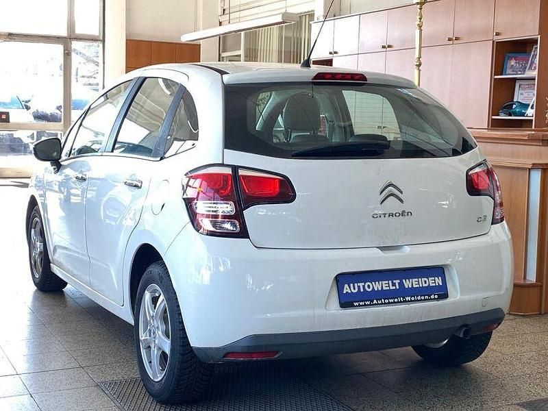 Gebraucht Citroën C3 PureTech 68 PS (50 kW) 2013 Weiß Limousine
