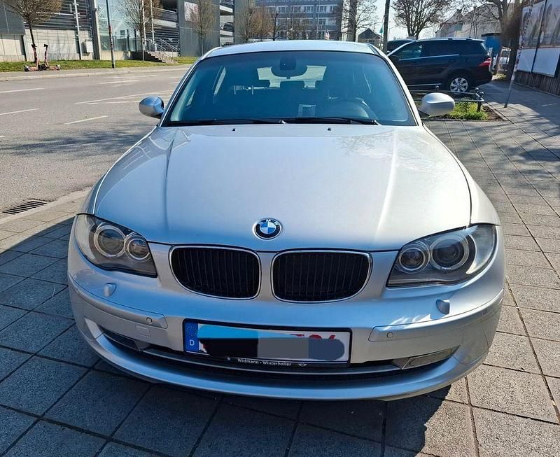 Gebraucht BMW 116 Advantage 122 PS (89 kW) 2008 Silber Kleinwagen