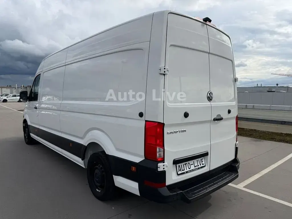 Gebraucht VW Crafter 140 PS (102 kW) 2023 Weiß Van