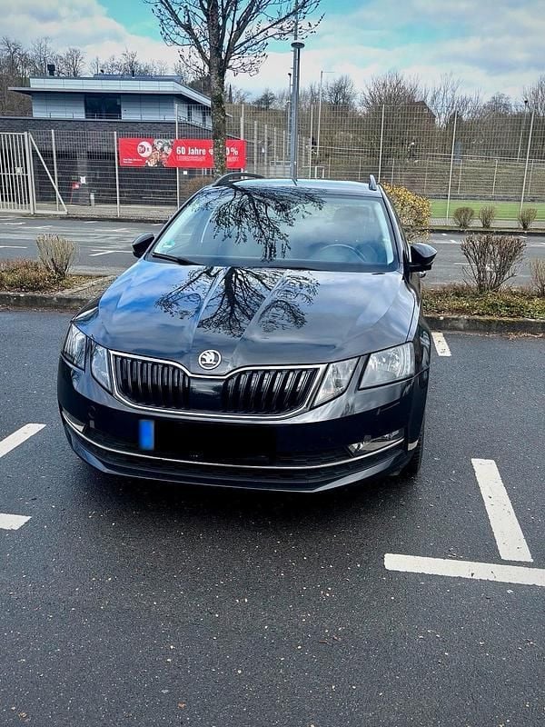 Gebraucht Skoda Octavia 150 PS (110 kW) 2018 Schwarz Kombi