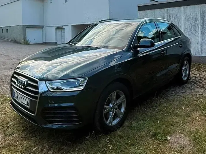 Gebraucht Audi Q3 Sport 125 PS (91 kW) 2018 Grün SUV