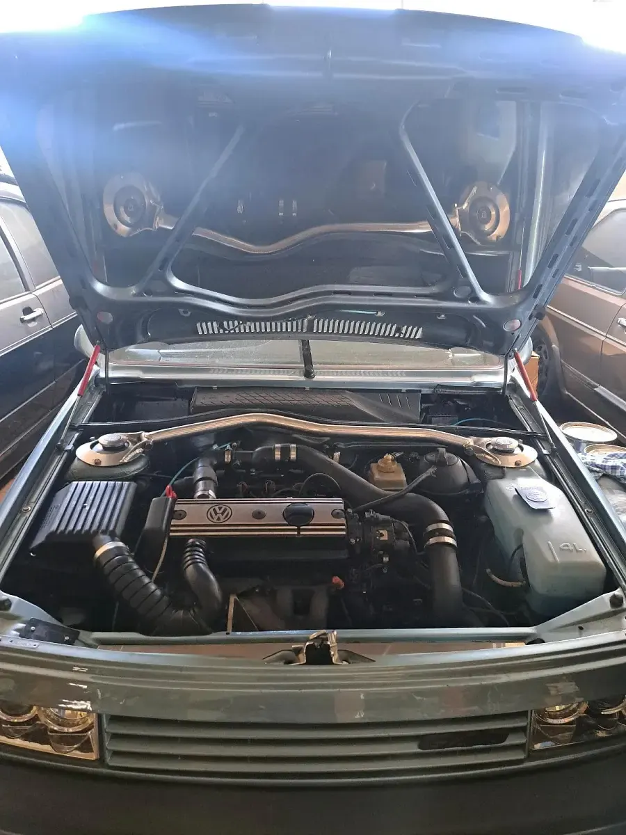 Gebraucht VW Polo 140 PS (102 kW) 1990 Blau Kleinwagen