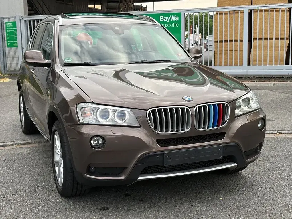 Gebraucht BMW X3 Sport Line 258 PS (189 kW) 2012 Braun SUV