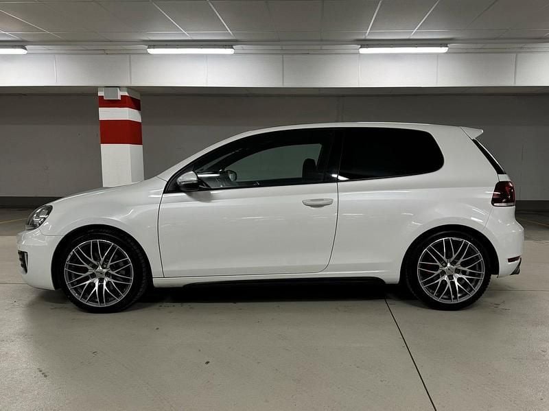 Gebraucht VW Golf VII GTI 211 PS (155 kW) 2012 Weiß Coupé