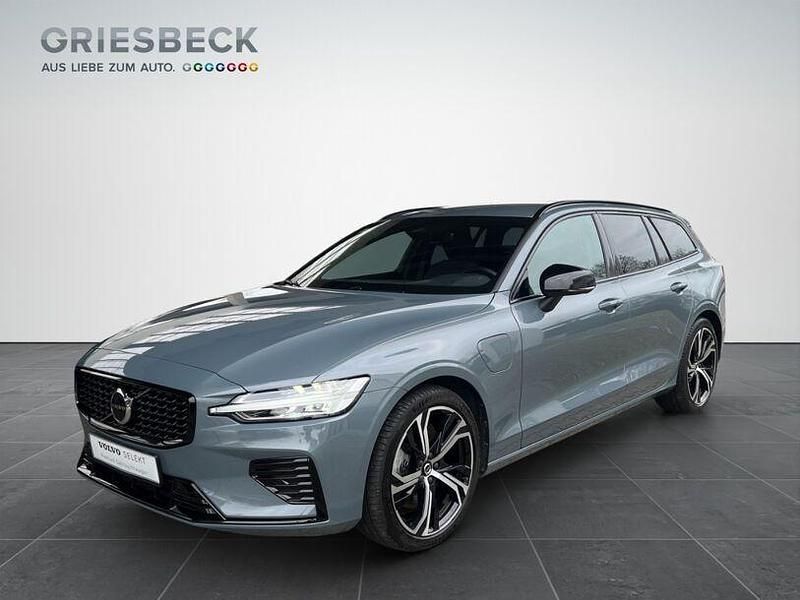 Gebraucht Volvo V60 Plus 455 PS (334 kW) 2023 Thunder grey / metallic Kombi