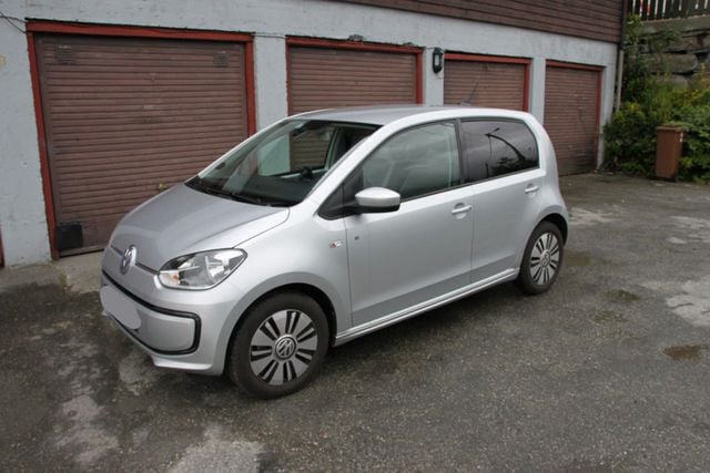 Brugt VW e-up! high up! 60 kW (82 HK) 2014 Sølv Hatchback