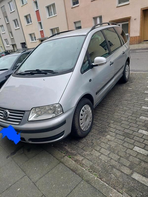 Gebraucht VW Sharan 128 PS (94 kW) 2004 Silber Van / Kleinbus