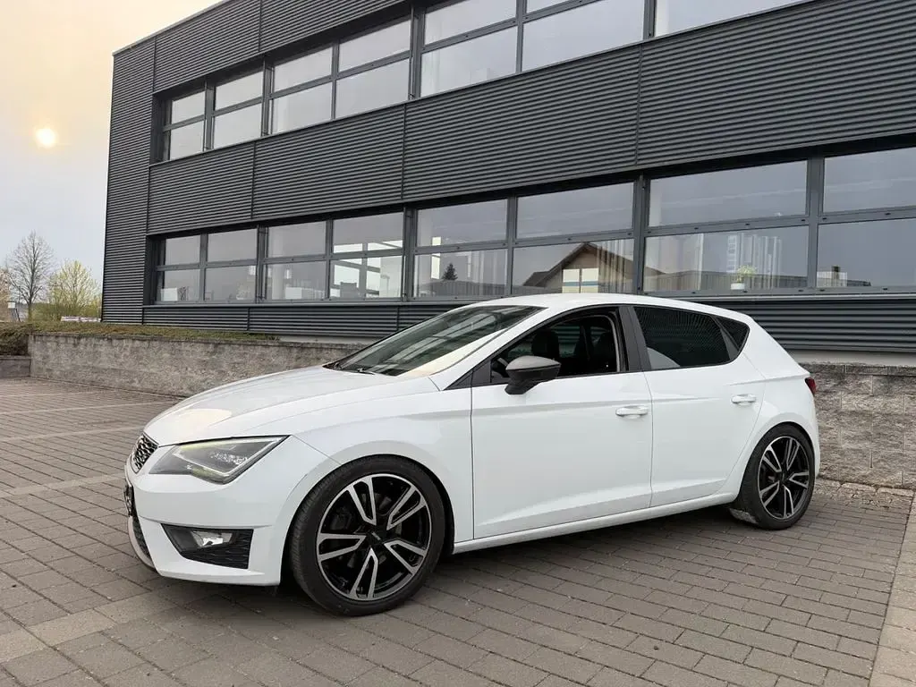 Gebraucht Seat Leon FR 184 PS (135 kW) 2016 Weiß Limousine