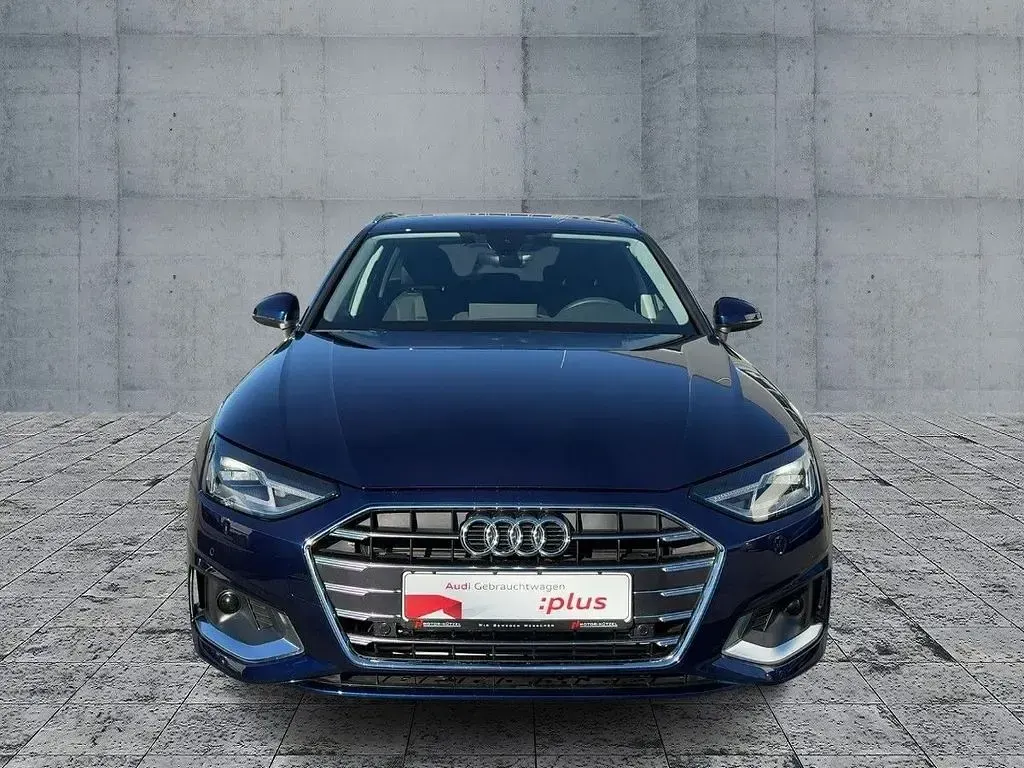 Gebraucht Audi A4 Advanced 150 PS (110 kW) 2025 Navarrablau metallic Kombi