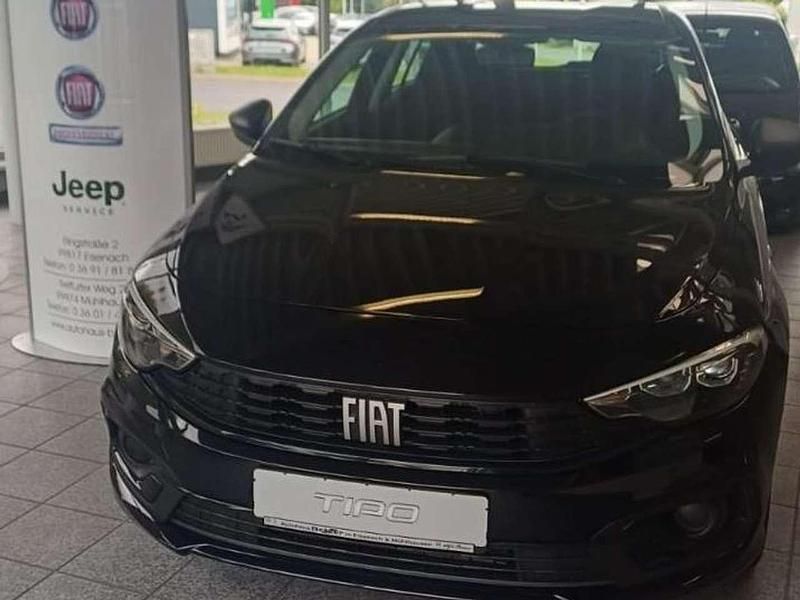 Colore esterno (new nero (vr7 Gebraucht 2024 Fiat Tipo Limousine | 24.000 € (Teuer) - Bild 1/4